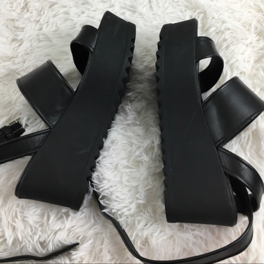 New Steve Madden trendy platform sandals